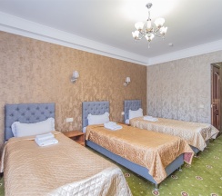 Трехместный номер в Ланселот