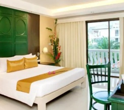 Двухместный номер Sino Deluxe Sino wing двуспальная кровать в The Old Phuket - Karon Beach Resort