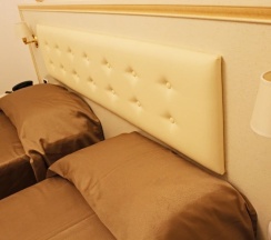 Четырёхместный номер Standard с балконом в Hotel Buratti
