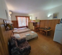 Четырёхместный номер Deluxe с красивым видом из окна в Пальмира