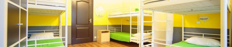Кровать в 8-местном общем номере в Sweet Sleep Hostel&Hotel