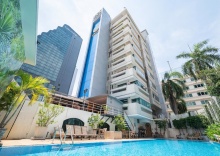 Полулюкс c 1 комнатой с балконом в Hotel Mermaid Bangkok