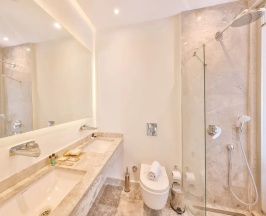 Номер Семейный в Hera Hotel