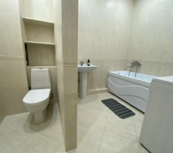 Просторная трехкомнатная квартира на Гапцахской, 12 в Как дома 05