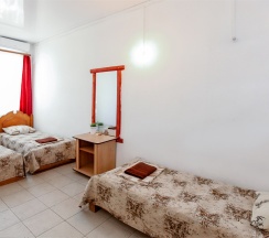 Стандартный 4х местный номер 3 этаж в Green oasis Vavilon