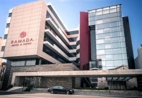 Отель Ramada Hotel and Suites Baku в Баку