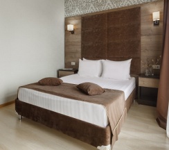 Стандарт с видом на бассейн с креслом в Pontos Family Resort Hotel