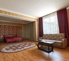 Двухместный семейный номер Comfort двуспальная кровать в Элит