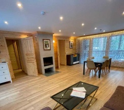 Шале Premium с 2 комнатами с красивым видом из окна в Аврора Country House