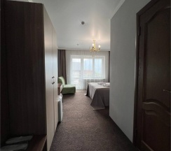 Стандарт с балконом в Шатун