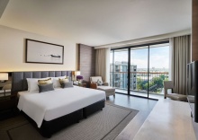 Номер Executive с балконом в The Park Nine Hotel Suvarnabhumi