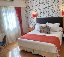 Номер Superior в Waldorf Hotel