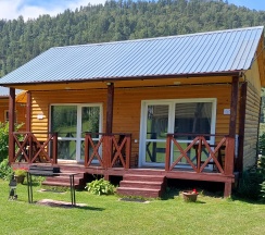 Стандартный семейный номер с 1 двуспальной кроватью и софой в Госпожа Удача