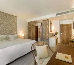Двухместный номер Pool Access Tropical Garden двуспальная кровать в Eden Beach Khaolak Resort and Spa A Lopesan Collection Hotel