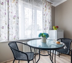 Апартаменты c 1 комнатой с балконом в Прованс