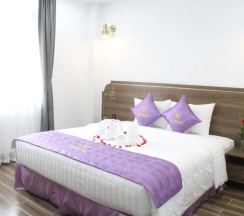 Номер Deluxe в Golden Inn Hotel
