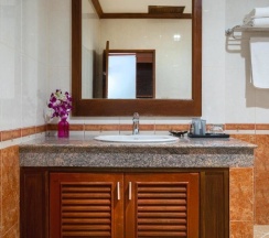 Двухместный номер Deluxe двуспальная кровать в Memory Karon Resort