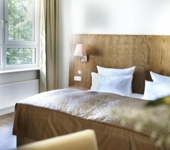 Двухместный номер Comfort двуспальная кровать в Hotel Domicil Hamburg by Golden Tulip