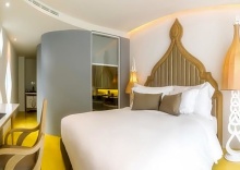 Номер Deluxe с балконом в Anajak Bangkok Hotel