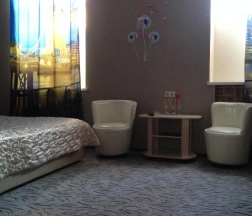Стандарт улучшенный в Лондон house