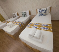 Трёхместный полулюкс в Samarkand Imron Guest House