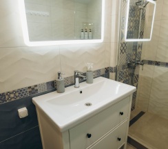 Полулюкс семейный двухкомнатный в Gagarka village