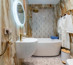 3-комнатные апартаменты люкс ул. Несебрская, 14 в Morskoy resort