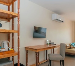 Номер Grand с видом на бассейн в Arinara Beach Resort Phuket