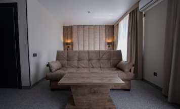 Полулюкс "Junior Suite" в Meereen hotel