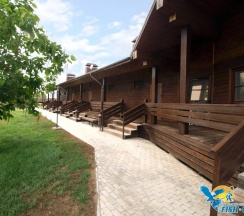 Двухместный номер Standard с балконом двуспальная кровать в Фиш-клуб