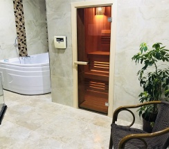Президентский в Royal hotel Riz