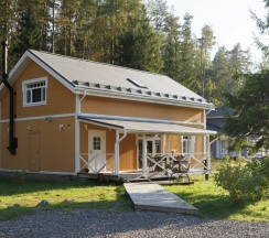Карельская деревня (двухэтажный дом) 6+4 в Ладога озеро
