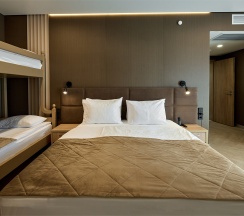 Комфорт семейный 4* (ПОЛУПАНСИОН) в Даховская Слобода