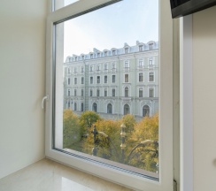 Двухкомнатные апартаменты "Сапфир" с кухней и видом на город в Orfei Hotel