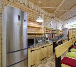 Вилла с 5 спальнями в Alpika house
