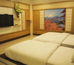 Трёхместный номер Standard в The Chic 101 Hotel