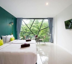 Двухместный номер Deluxe двуспальная кровать в The Forest Home Resort