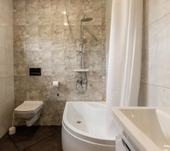 Коттедж стандарт с 2 двуспальными кроватями в Любовь и Горы