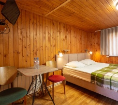 Трехместный домик в Allure Lodge