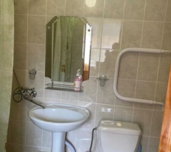 Стандартный семейный номер в Лотос