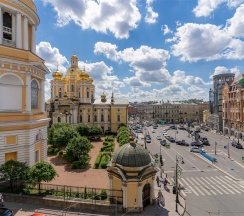 Делюкс с видом на Владимирский собор в Station Premier V18
