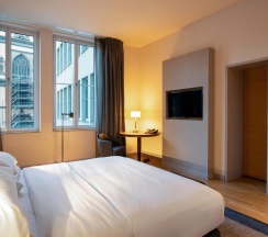 Номер семейный в Hilton Cologne