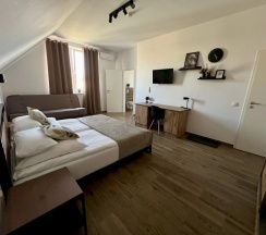 Трёхместный номер Comfort рядом с пляжем в Эмма