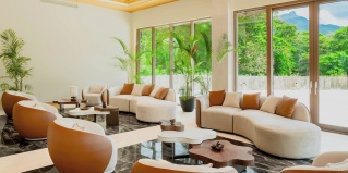 Виктория: Курортный отель Garden Hill Resort & Spa