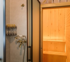 Дом с камином и сауной (до 6 гостей) ПАРНАС в Berloga Country Resort