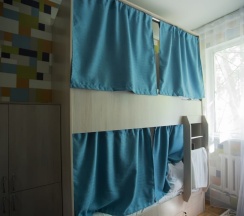 Кровать в общем номере (мужской номер) в Eleon