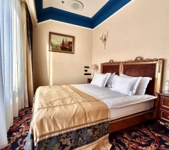 Классический номер c видом на город в Taleon Imperial Hotel