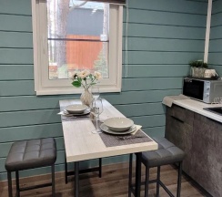 Двухместный коттедж двуспальная кровать в Vonavi Village