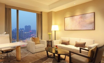 Двухместный люкс Executive двуспальная кровать в DoubleTree by Hilton Hangzhou East