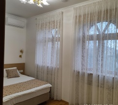 Номер стандарт с 1 двуспальной кроватью #5 в Рай у пруда